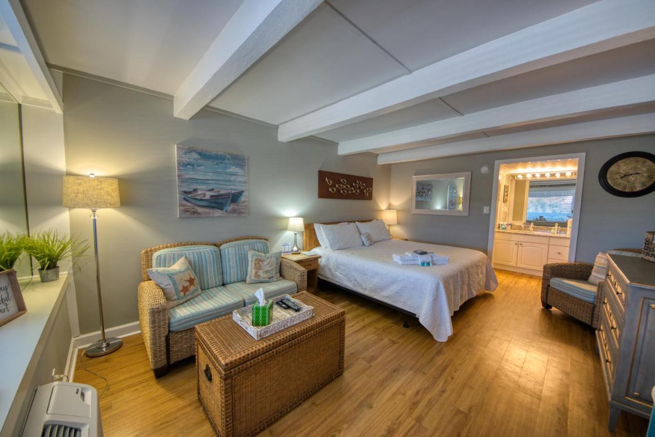 Waterway View Studio 2 W/ Pool, 1 Mile To Wrightsville Beach Wilmington Exterior photo